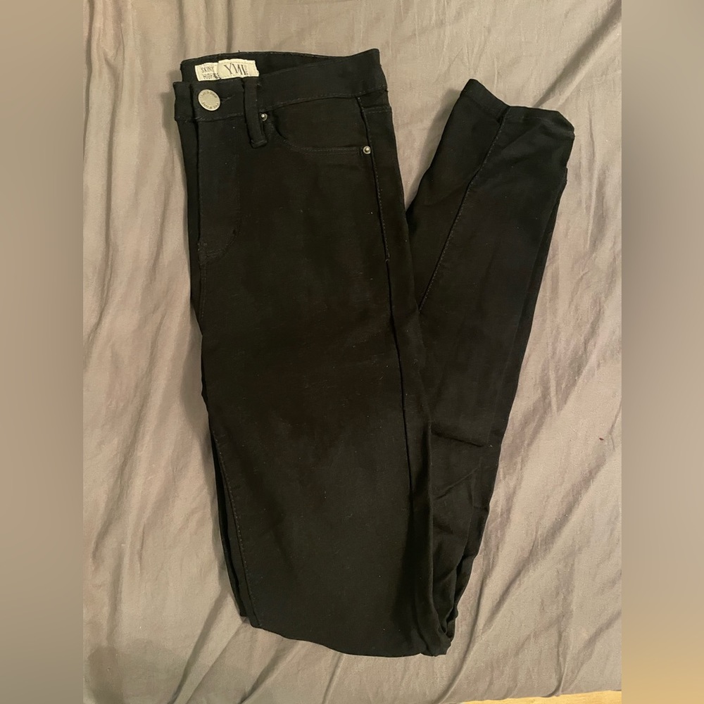 Black Skinny Jeans